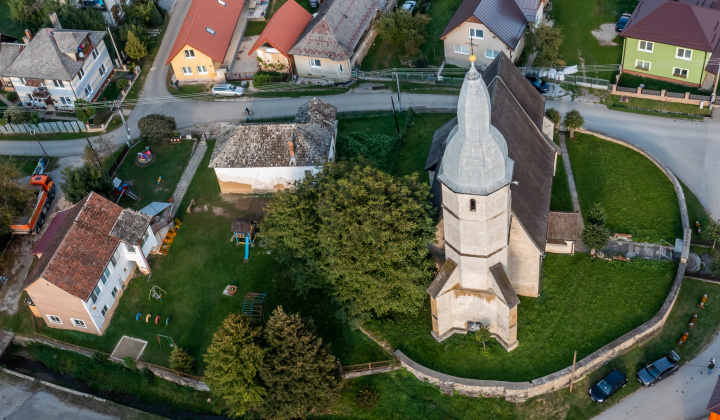 Zaujímavosti / Gotický evanjelický kostol - foto