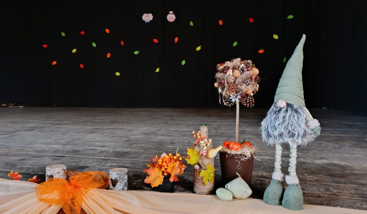 Mesiac úcty k starším 2025