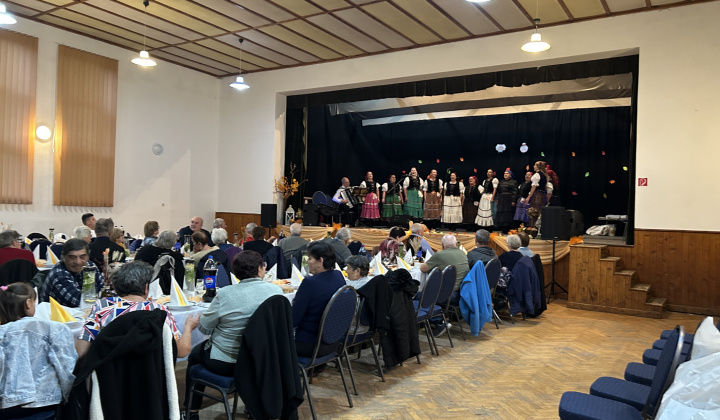 Mesiac úcty k starším 2025