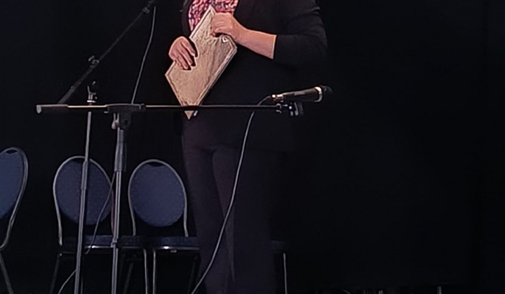 Mesiac úcty k starším 2026